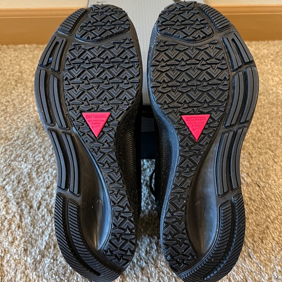 Men’s Nike Air Zoom Pegasus 38 Shield (New) - Picture 11 of 11